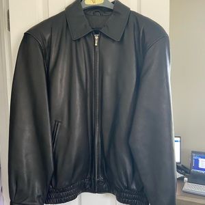 Mens leather jacket never worn size medium